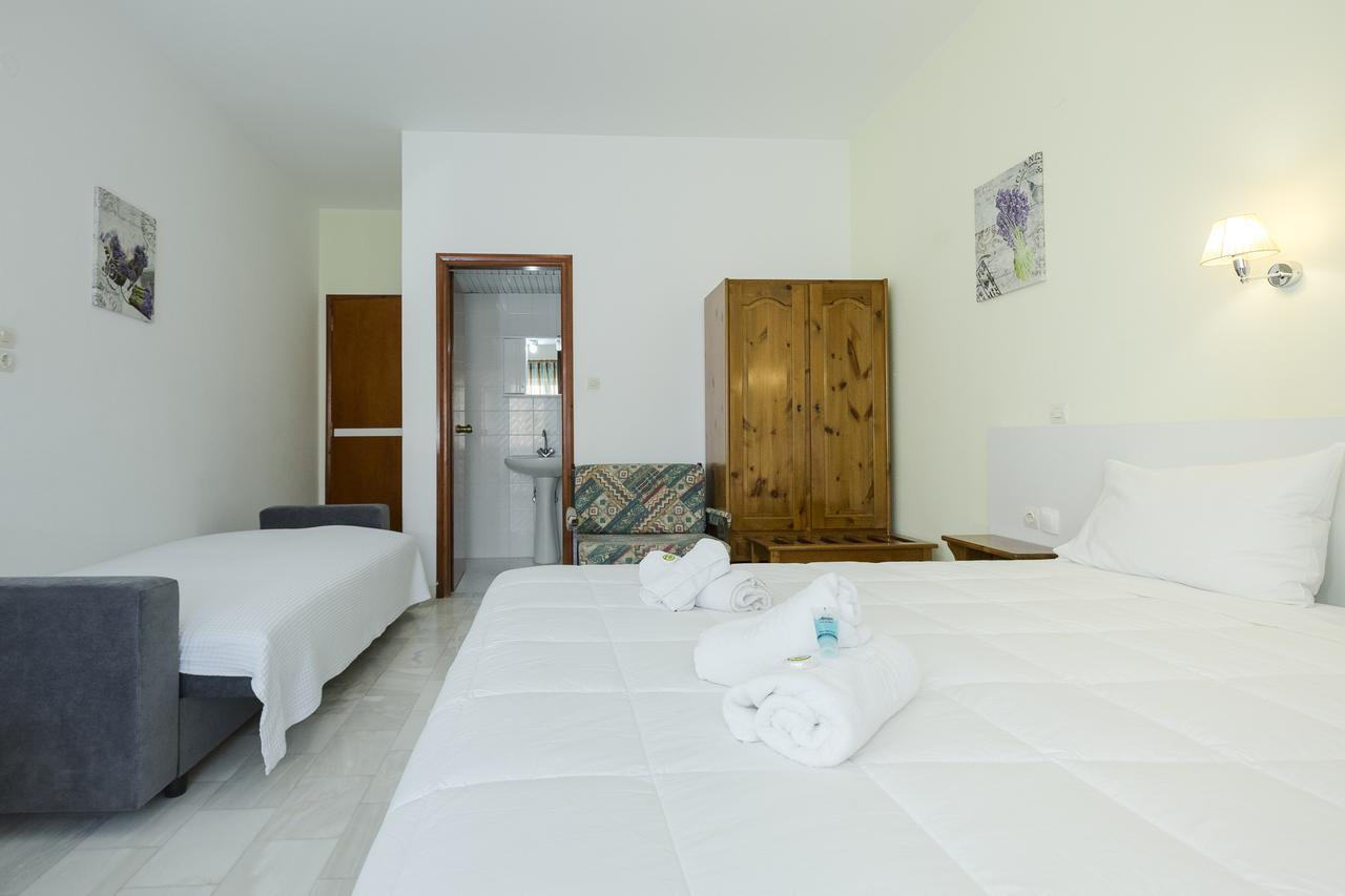 Revekka Rooms Kissamos Exterior photo